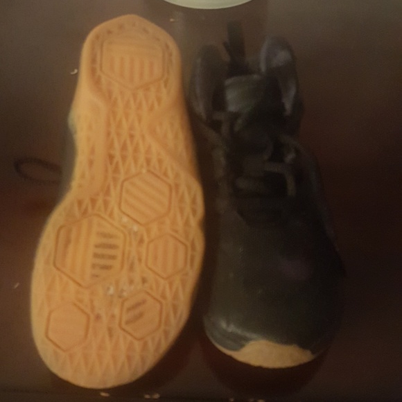 Nike - Picture 2 of 2